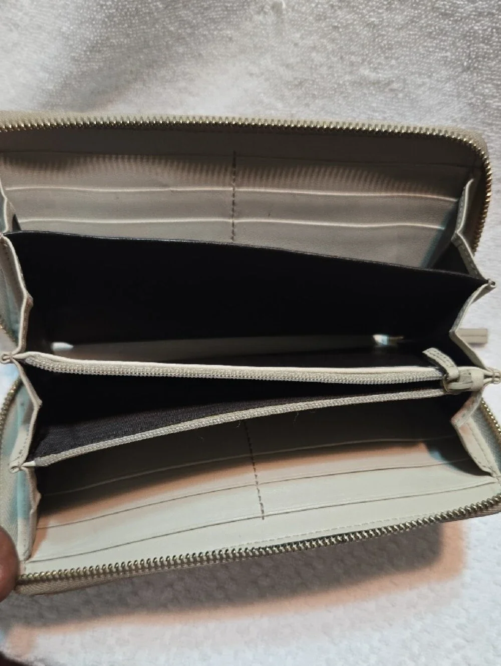 Gucci Taupe Embossed GG Zip-Around Leather Wallet with Gold Plate